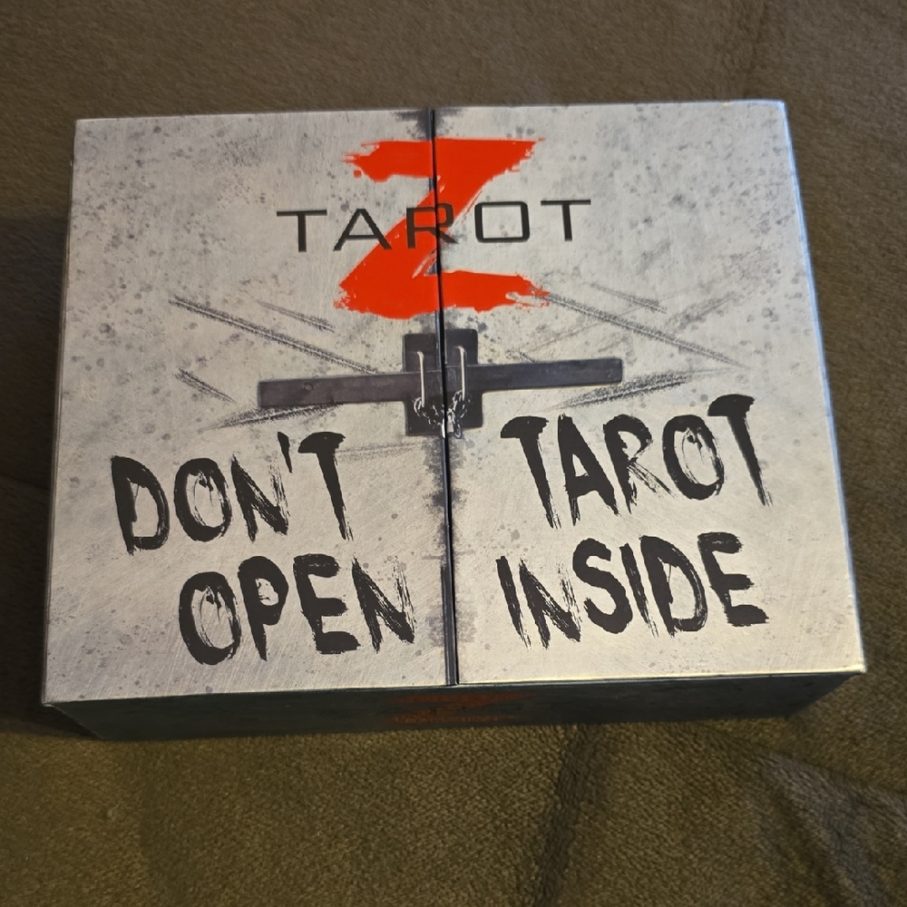 Tarot Card Game - Black and Gray
